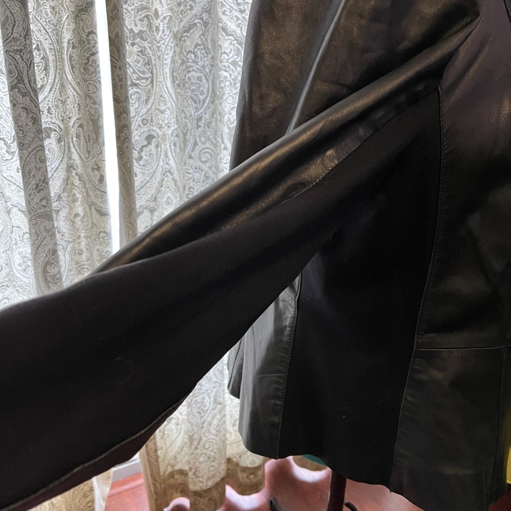 Sejour Black Leather Zip-Front Jacket - Picture 5 of 9